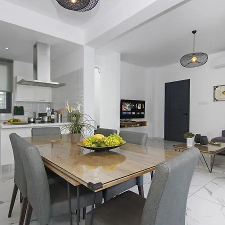 Villa Maritime By Interhome